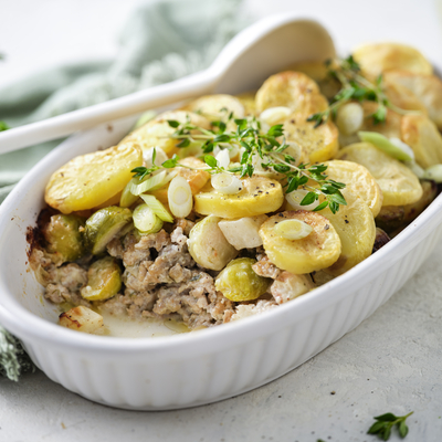 Ovenschotel met gehakt en aardappelschijfjes