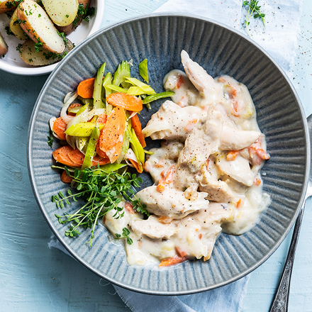 72526 kip waterzooi groentjes aardappelen.jpg