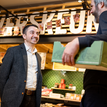 Eerst willen we ook een sterke basis  leggen voor de winkel in Boom, en daarna zien we hoe we de buurt kunnen samenbrengen.