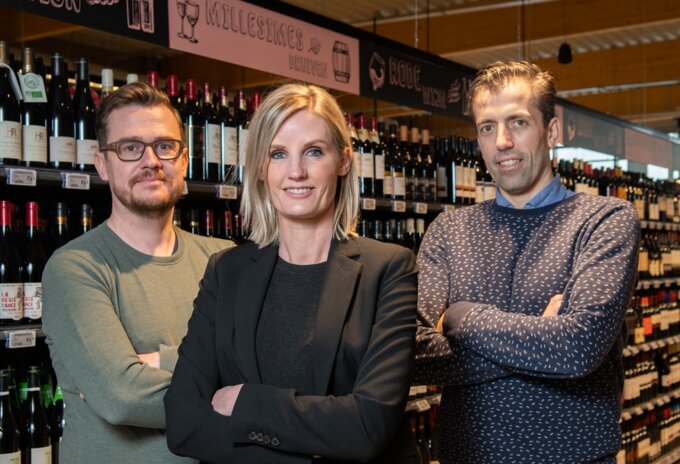 Nick Nuyens opent Carrefour market in Brecht