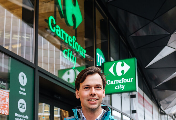 Deliveroo bezorgt voor Carrefour Express Dendermonde