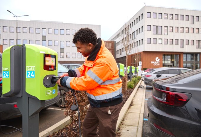 Colruyt realiseert grootste laadplein van Europa