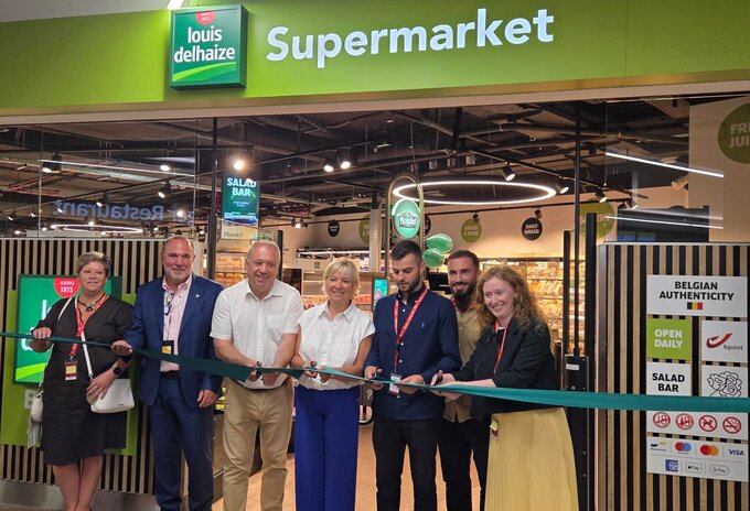 louis delhaize opent winkel op Brussels Airport