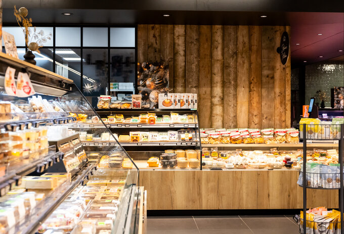 Delhaize Heusden in een tijdloos jasje